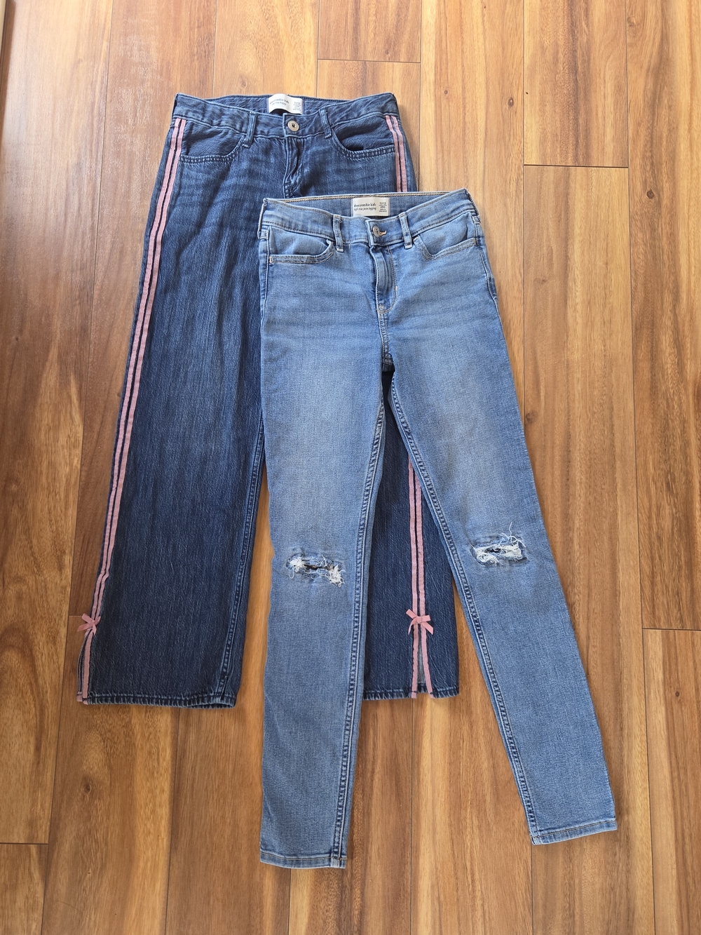 2 Pair Abercrombie kids Size 11/12 Long Jeans Like New Condition